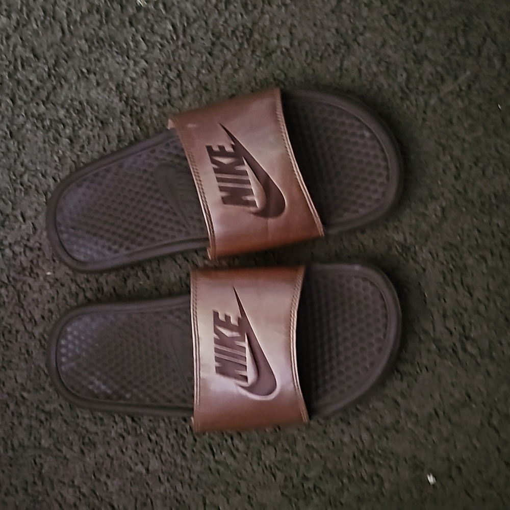 Flip flops